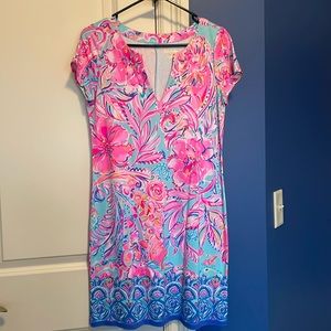 Lilly Pulitzer short sleeve mini dress size small